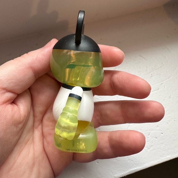 Funko Disney Vinylmation Theme Park Favourites, 3” figure with white Mickey tee - Picture 5 of 7